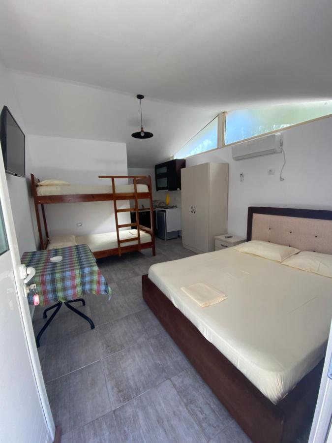 Seaside Cabin Ksamil Eksteriør billede